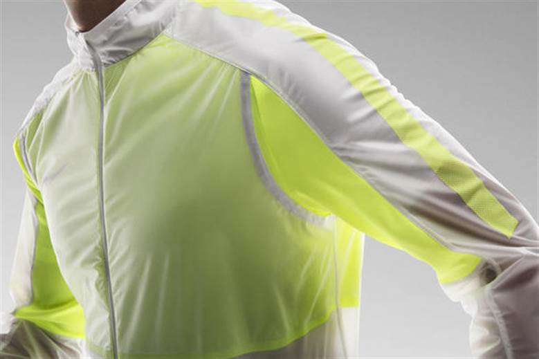 Nike’s lightest jacket aims to solve dilemma for footballers
