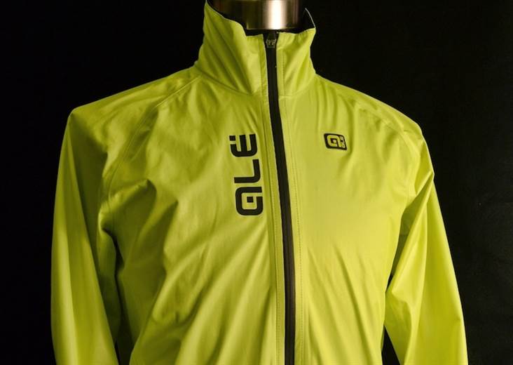 Partners team up to gift high-tech jackets to Verona racers