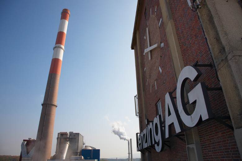 Tencel demand leads to record quarter for Lenzing