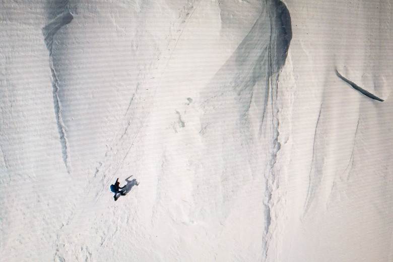 Mountaineer scales Everest in 26 hours                                                                                                                                                                  