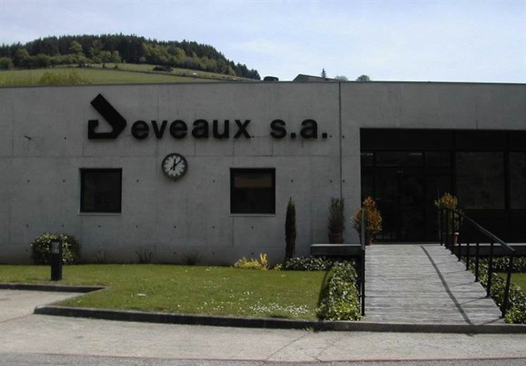 Deveaux to launch new jersey range using Eastman’s Naia                                                                                                                                                 