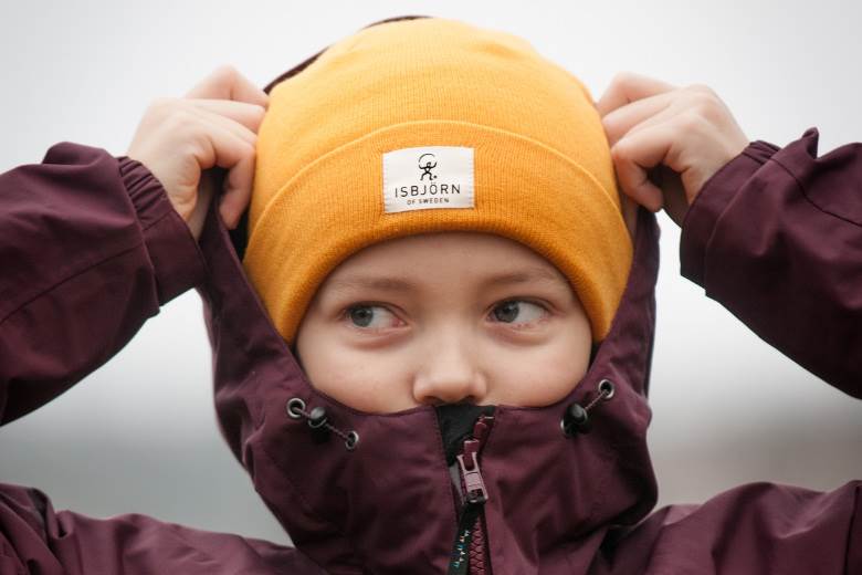 Isbjörn includes its animal inspiration in new logo