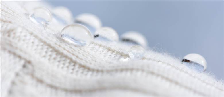 Aalto researchers make water-resistant, breathable wax coating                                                                                                                                          