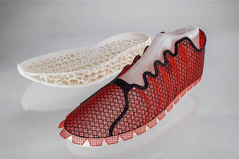 Covestro material enables fully recyclable shoes from TPU
