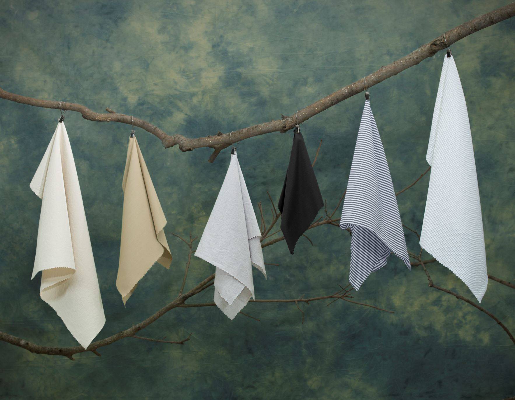 Two Lycra fibres made from 100% textile waste