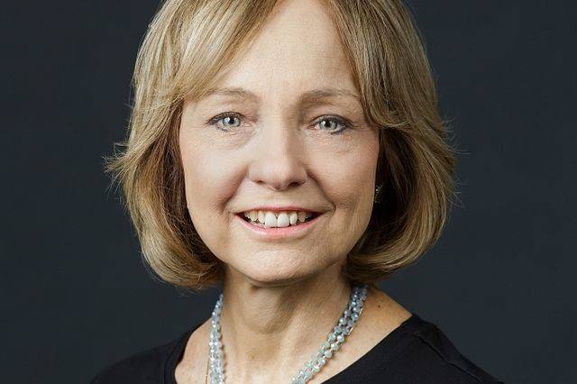 Lycra aims to use garments as raw materials within three years