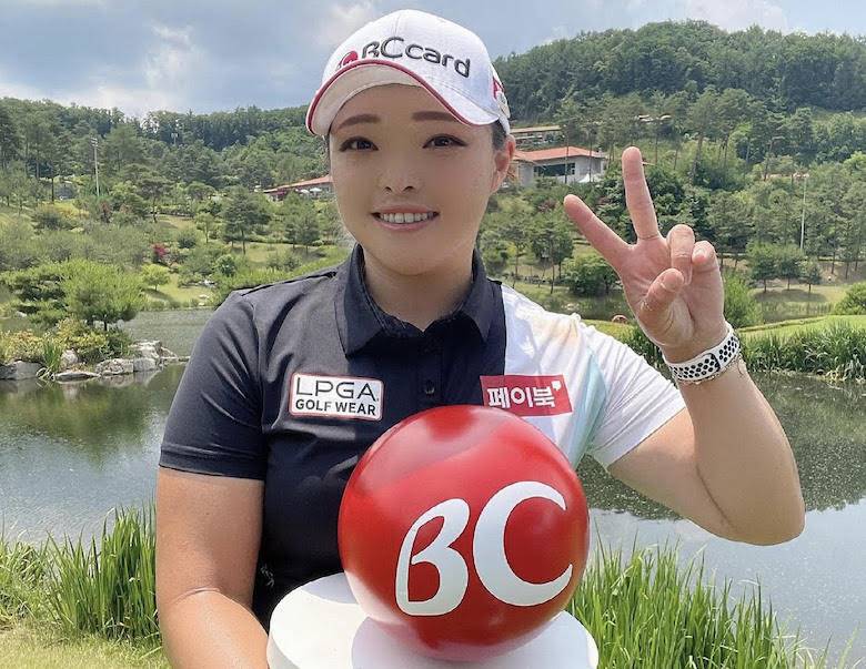 PGA Tour and LPGA Golf Wear gear up 25% in Korea