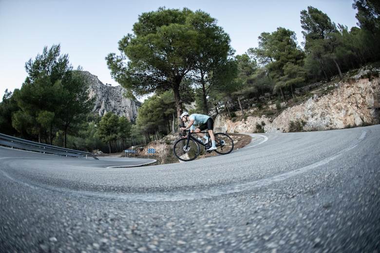 Big name signs up as bike brand breaks into textiles