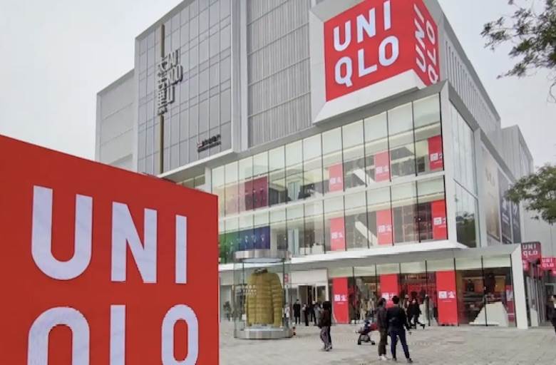Doors open to Uniqlo’s first Beijing flagship