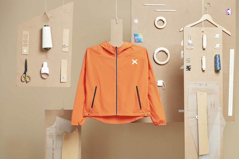 Xtep unveils 100% PLA windbreaker