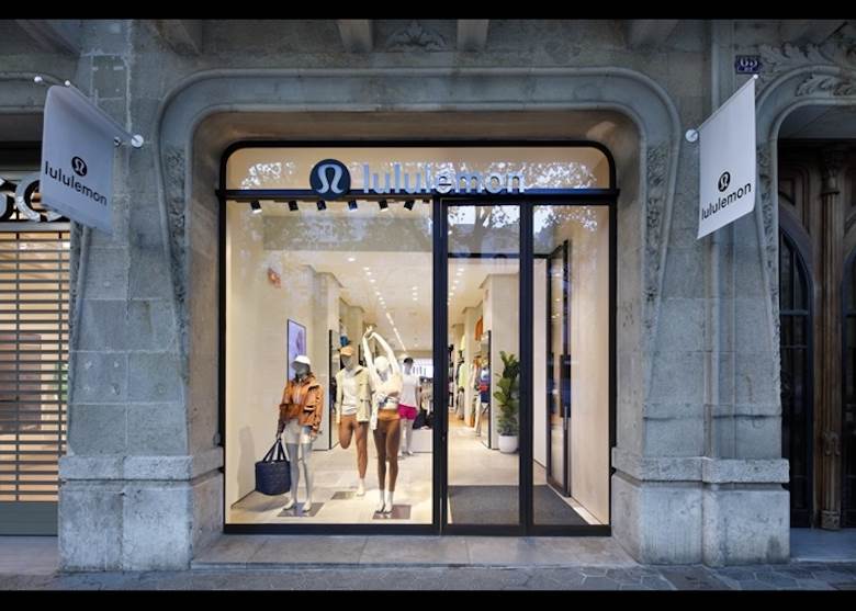 Strong traffic for Lululemon                                                                                                                                                                            