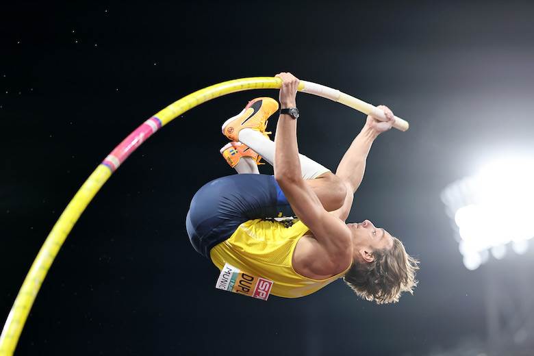New standards on the way for pole vaulting sportstextiles