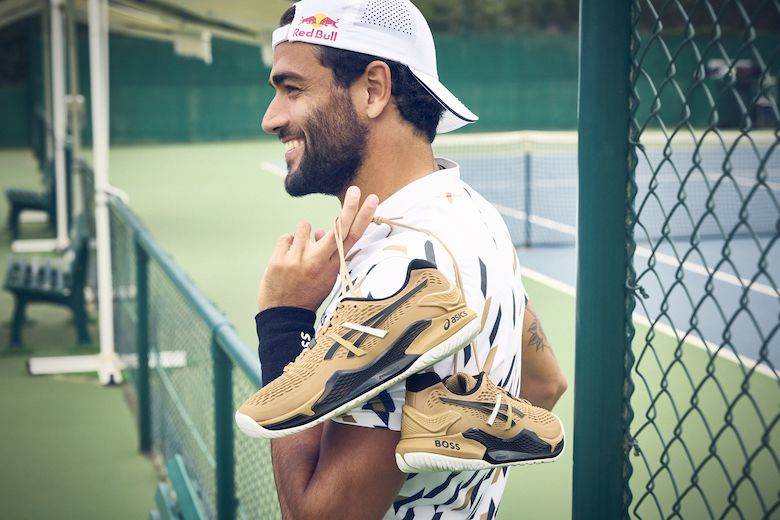 Partners combine to design new shoe for Italian tennis star