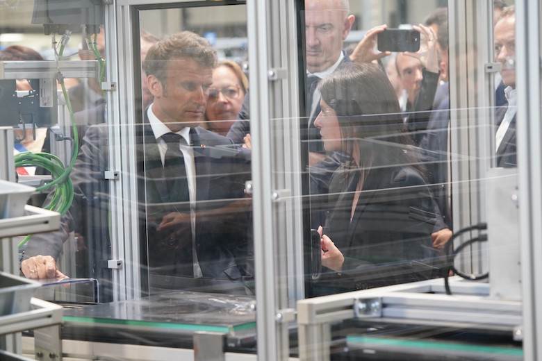Presidential visit to shoe factory
