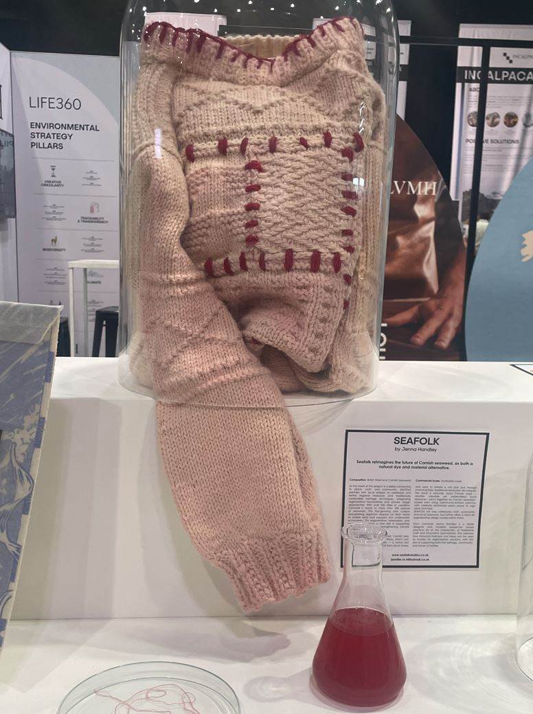 New twist on heritage craft using seaweed extracts