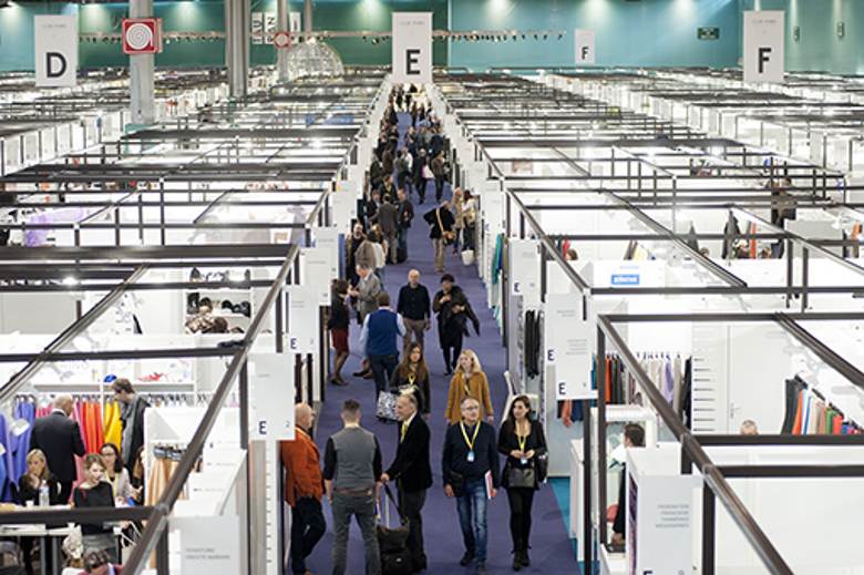 Visitors favour exotics and aniline at  Le Cuir a Paris