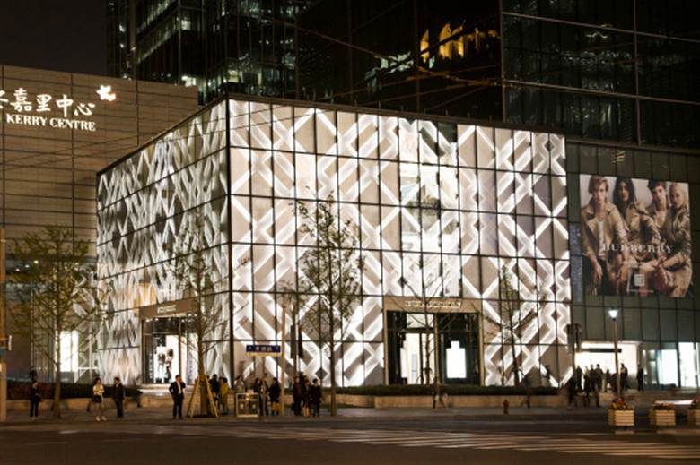 Burberry posts double-digit revenue rise for leathergoods