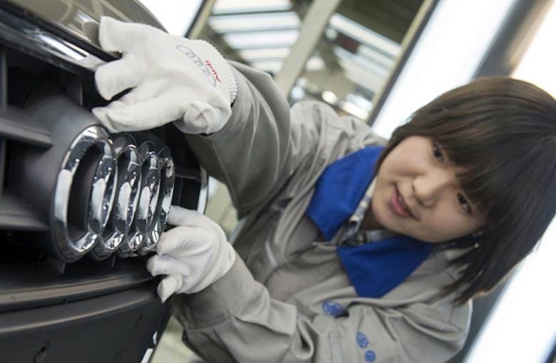 China and India will drive car growth in 2015, Lear says