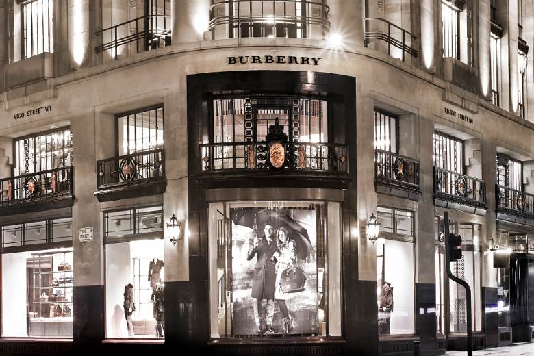Fast-growing Burberry sees opportunities in men’s shoes