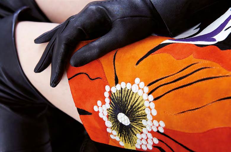 Jitrois stretches the point