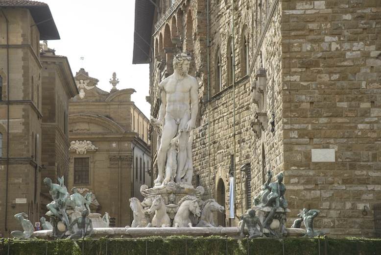 Salvatore Ferragamo to fund Florence fountain project