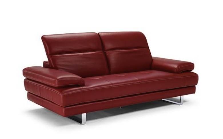 Natuzzi to make furniture collections available for fast delivery