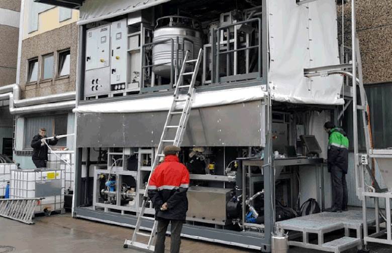 Lanxess on-site pilot produces one tonne of retanning agent in no time