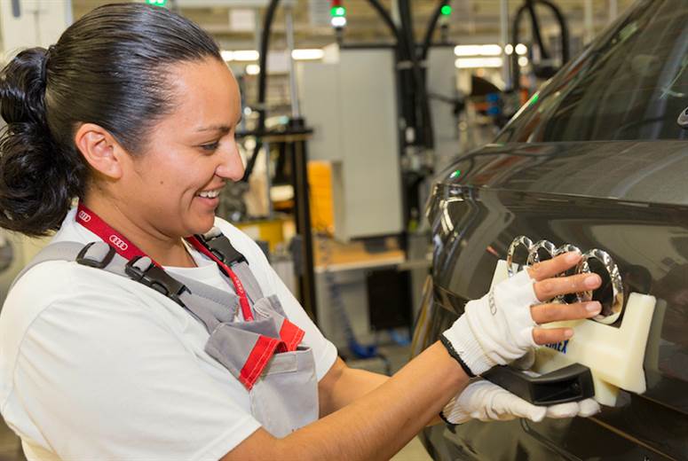 Mexico’s car production undaunted by NAFTA change