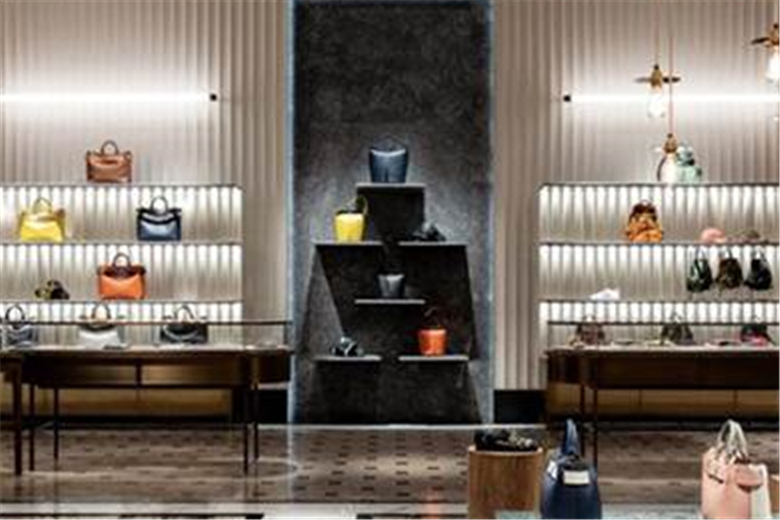 Burberry insists on tannery certification