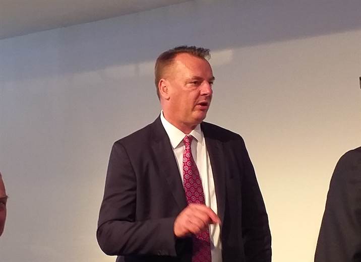 Professor Mitloehner issues wake-up call to leather industry