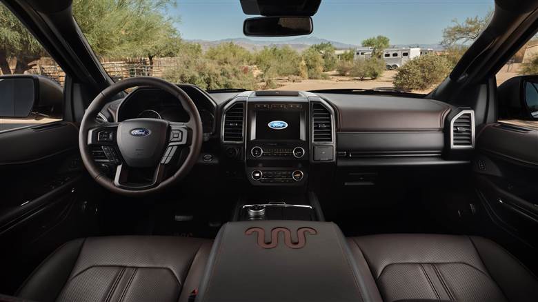 2020 Ford Expedition described as “leather-lined cruise ship on wheels”