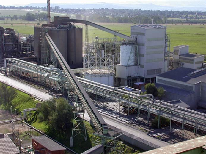 Mine sale means further reduction of Lanxess ties to chrome