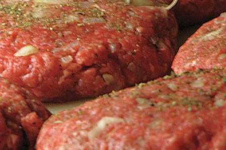 Hides and skins: by-products of meat production - leather, world leather