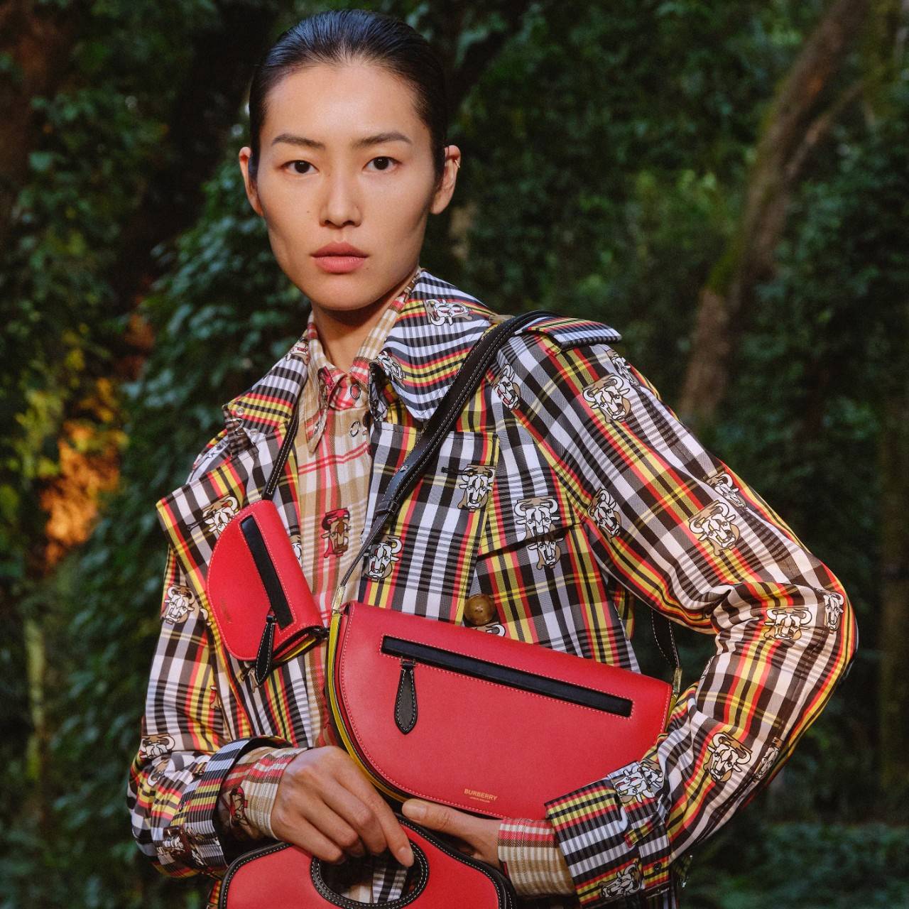 Leather prominent in Burberry’s New Year collections