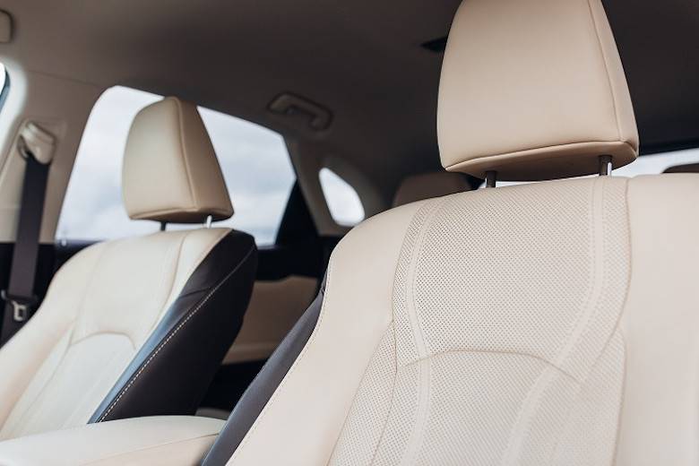 Update for Stahl’s range of chemicals for lighter automotive leather