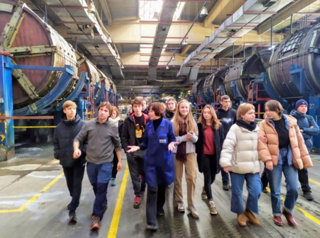 Students learn about the technical and the traditional at Volga