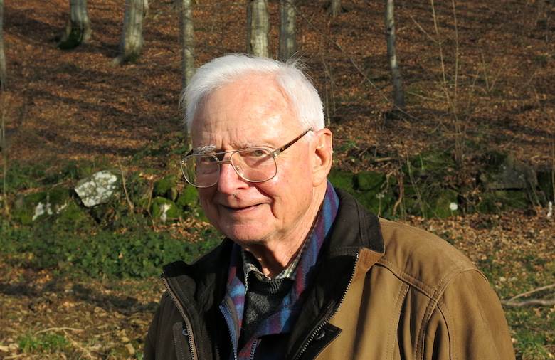 Tanning machinery expert dies