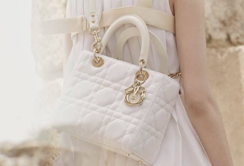 Dior cements university pledge with Korean show