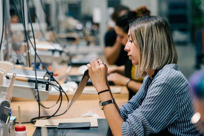 Approval for Hermès to train more leathergoods artisans