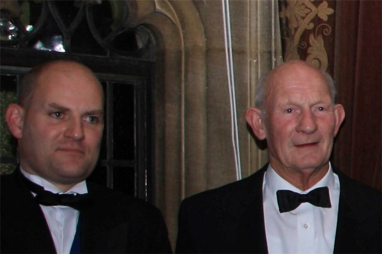 Veteran UK tanner dies