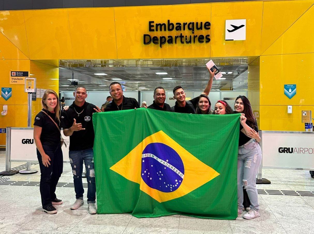 JBS to take 1,500 employees to Australia