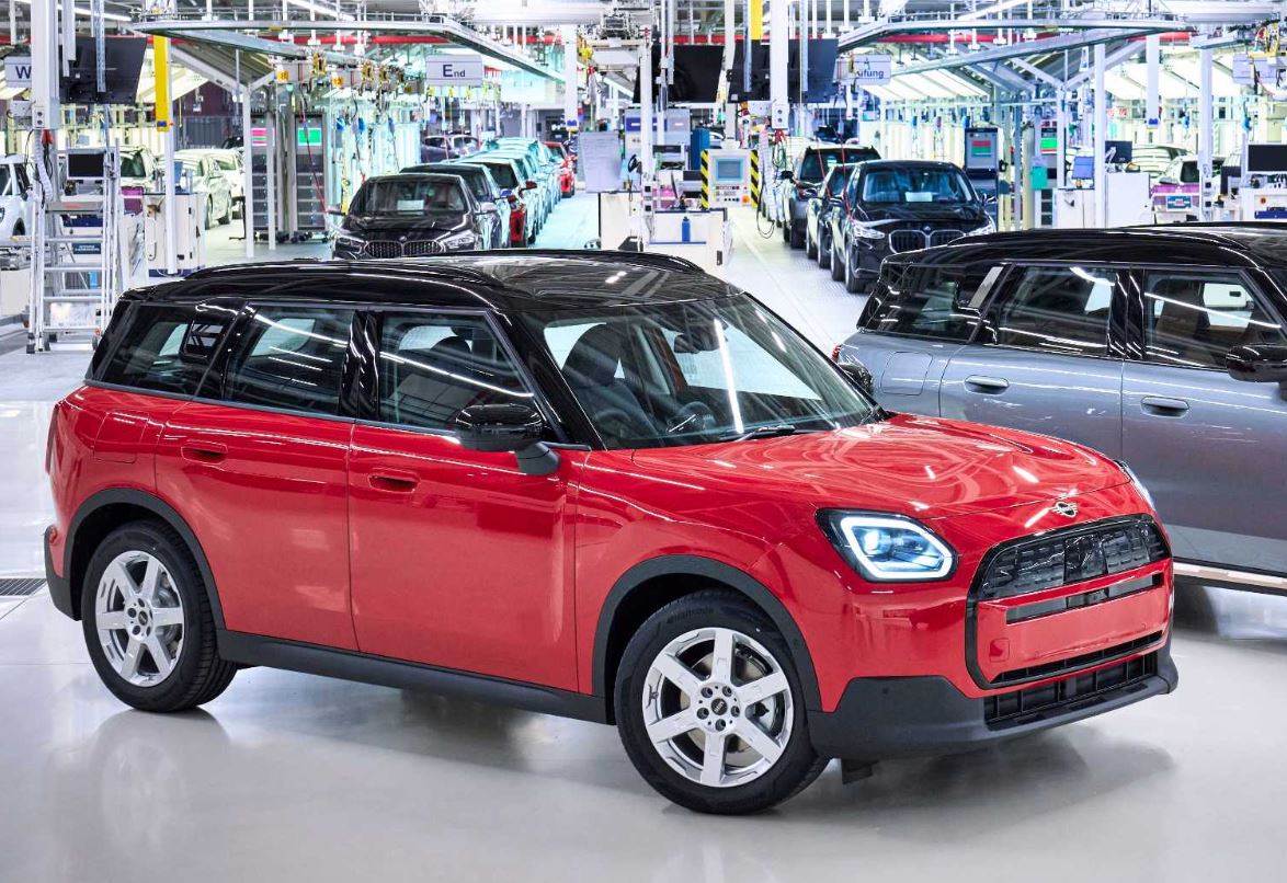 Night shift at BMW’s Leipzig plant to meet demand