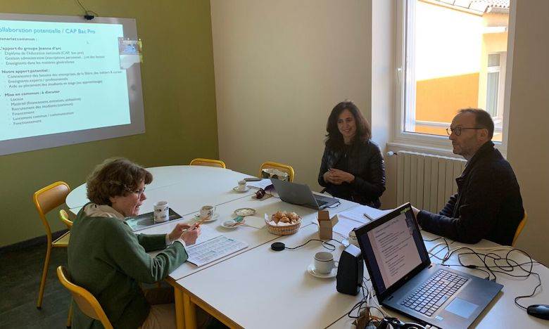 Glove-making may soon be on the curriculum in Millau high school