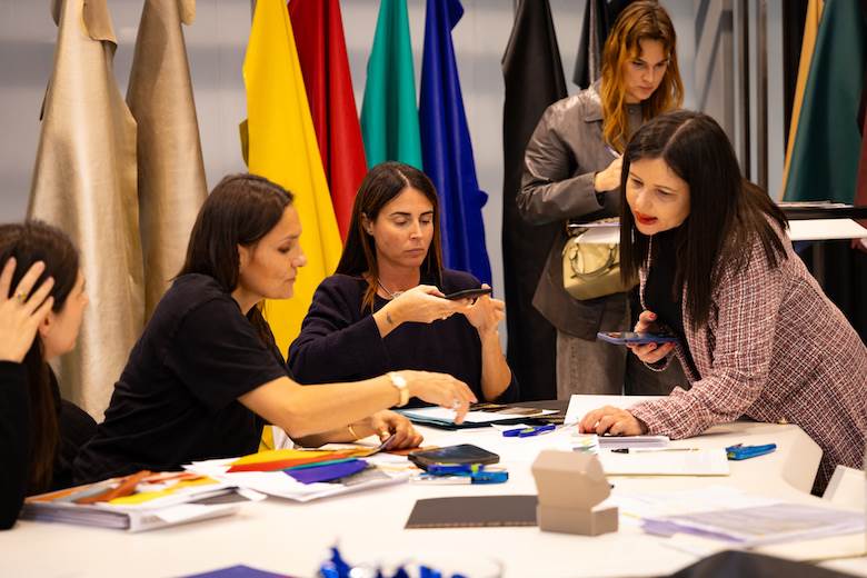 Market Intelligence: unease about orders