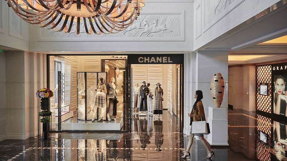 Chanel to expand in China despite industry trends