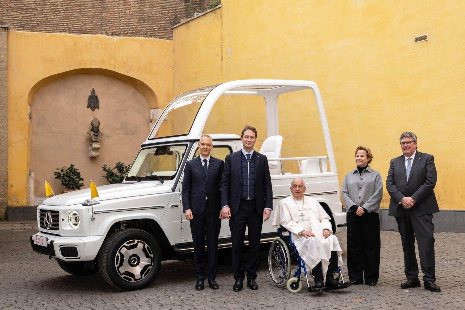 Boxmark upholsters Pope’s electric G-class
