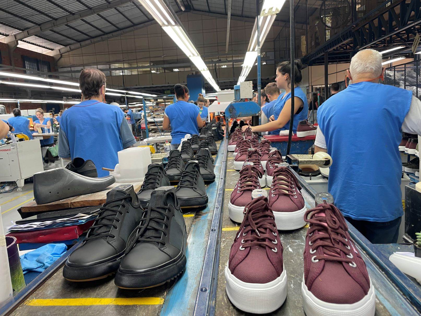 Brazilian footwear exports increase in first five months of 2025