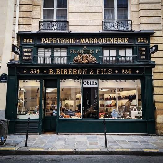 French consumers still favour quality and physical stores for leathergoods