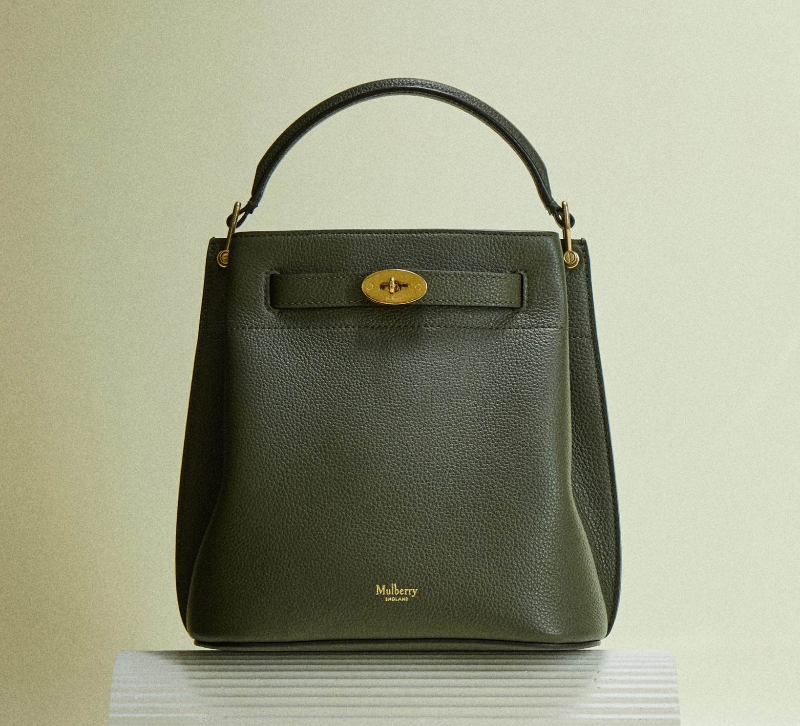 Mulberry named Responsible Accessories Brand at Future Icon Awards