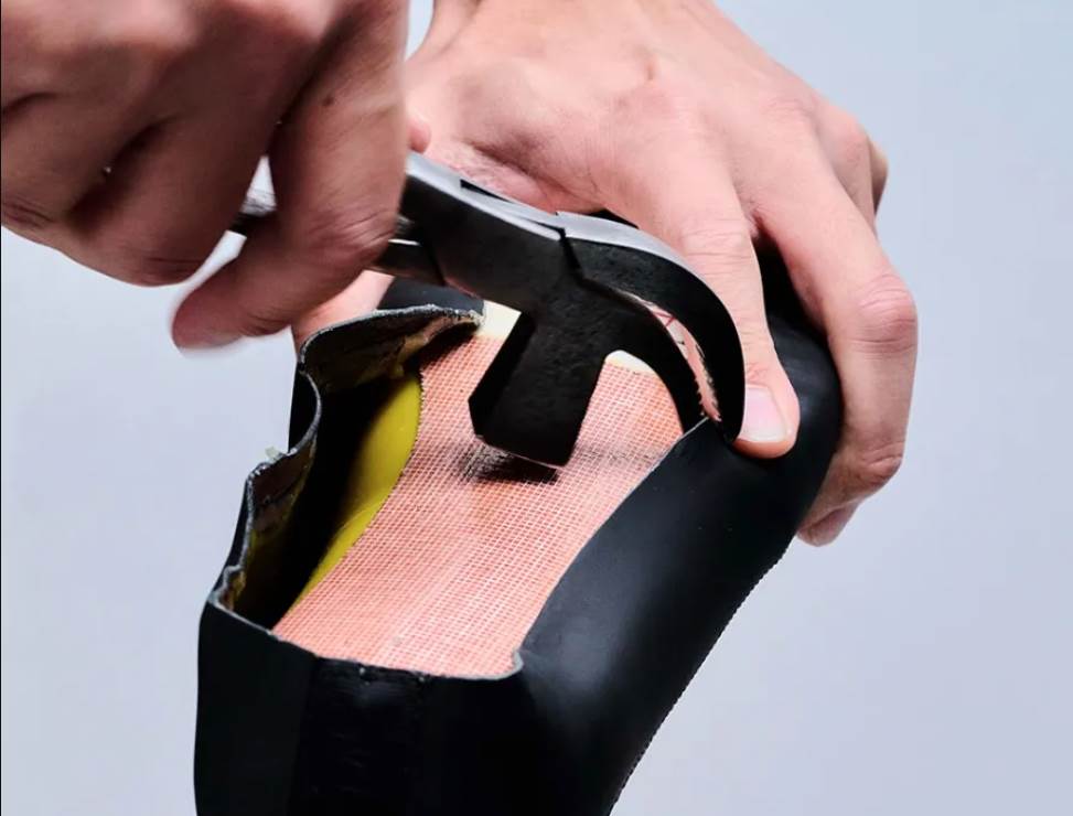 Leather bags production to begin at Onitsuka Tiger